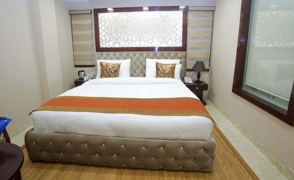 Hotel L'Affaire Дели Номер фото